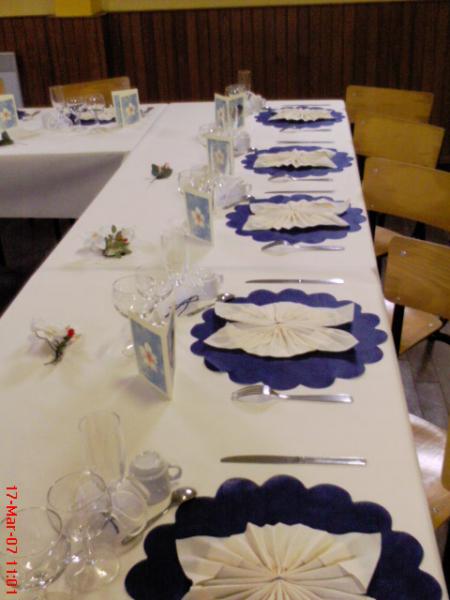 encore une salle que j ai decore pour un anni vous en pensez quoi ???