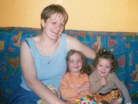 alors lea 2 ans oceane 4ans et moi la vieille lol