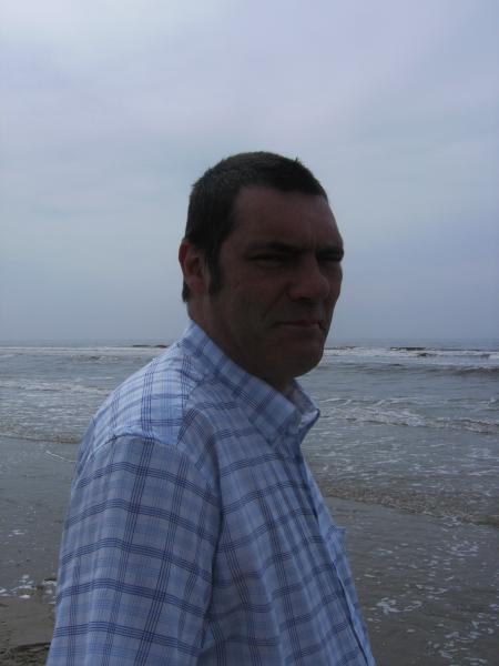 tu es beau mon petit coeur je t'aime tant ne change po !!