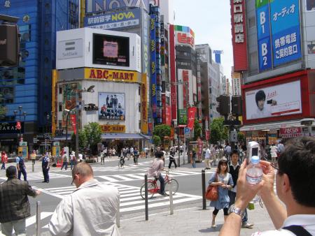 visite du quartier electronique de tokyo