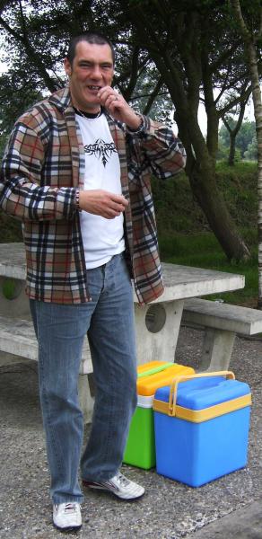 grrr  toujours avec ta cigarette