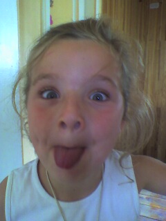 c est moi qui gagne le concours de langue lol!!