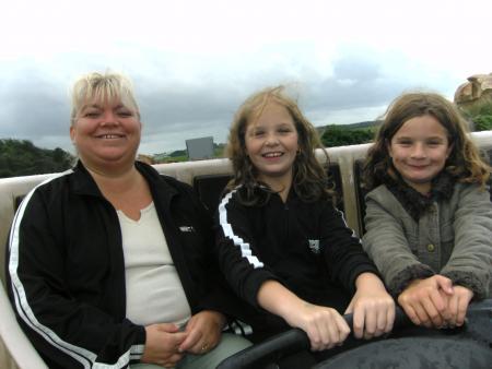 allez les filles un petit tour en  bouee