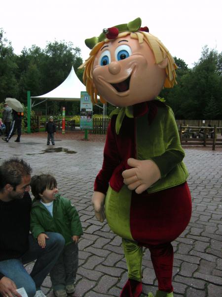 IL EST GRAND LE MONSIEUR HEIN BATISTE LOL